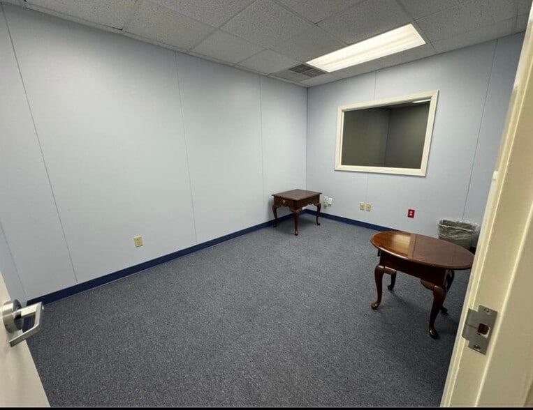More Photos Of 1739 13th St, Hempstead Medical For Lease