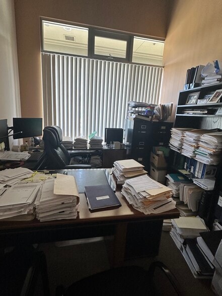 More Photos Of 1108 Sartori Ave, Torrance Office Residential For Sale