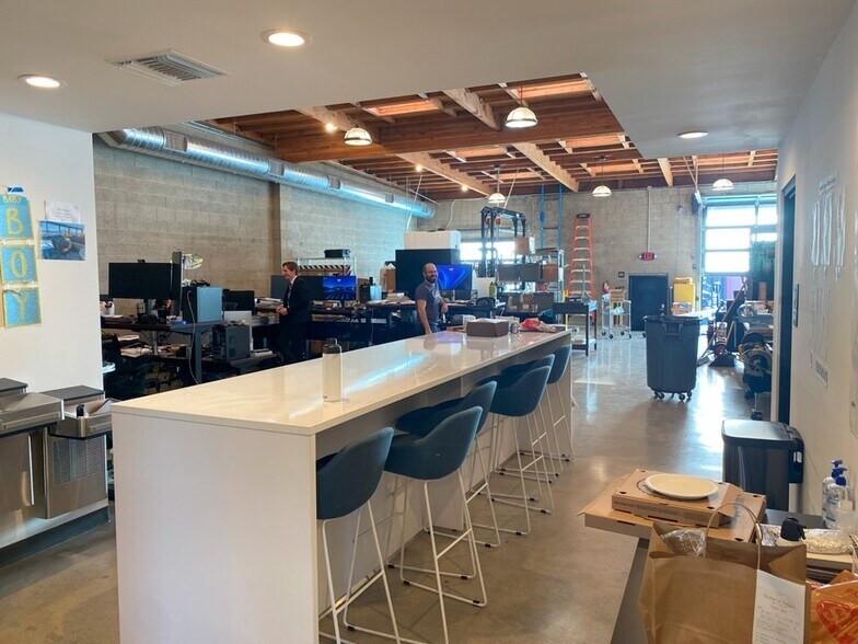More Photos Of 113-117 Sierra St, El Segundo Loft Creative Space For Lease