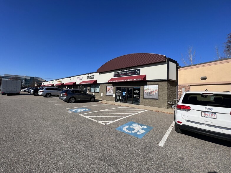 More Photos Of 36-76 Vanderbilt Ave, Norwood Storefront For Lease