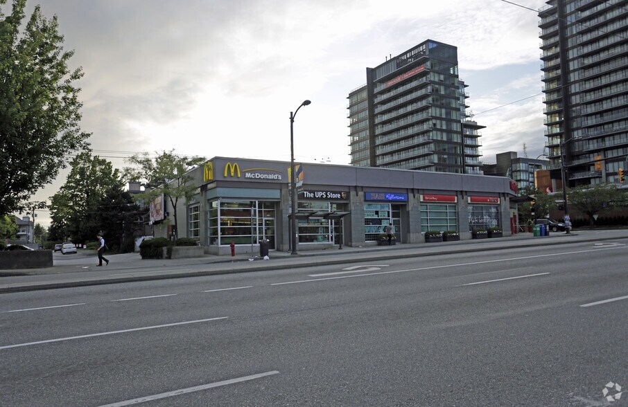 More Photos Of 8615-8631 Granville St, Vancouver General Retail For Lease