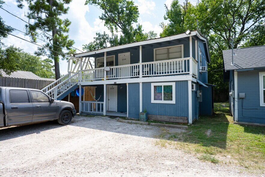 Primary Photo Of 2232 Maurine St, Houston Apartments For Sale