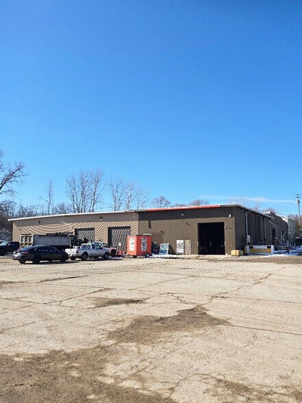 More Photos Of 24423 State Road 23, South Bend Manufacturing For Sale