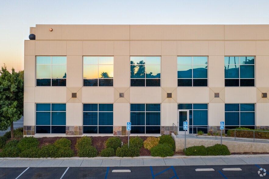 More Photos Of 38975 Sky Canyon Dr, Murrieta Unknown For Lease