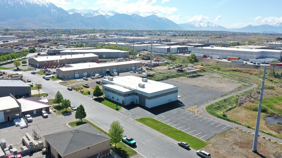 More Photos Of 1287 W 300 S, Lindon Warehouse For Lease