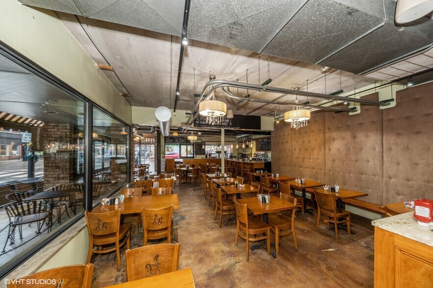 More Photos Of 1151-1155 N Wells St, Chicago Apartments For Lease