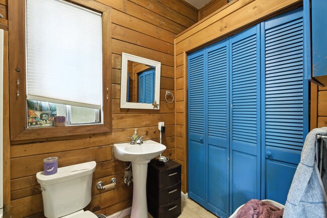 More Photos Of 575 Myrtle St, Half Moon Bay Apartments For Sale