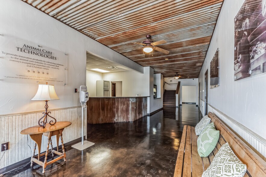 More Photos Of 2701 Hartlee Field Rd, Denton Office Residential For Sale