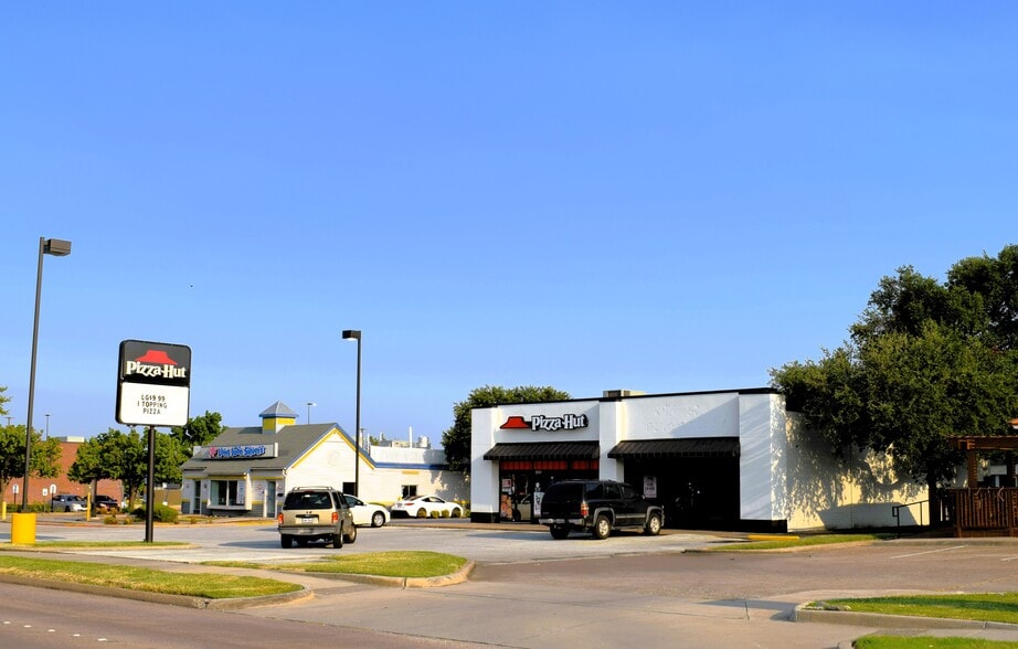 More Photos Of 1702-1736 E Belt Line Rd, Richardson Unknown For Lease