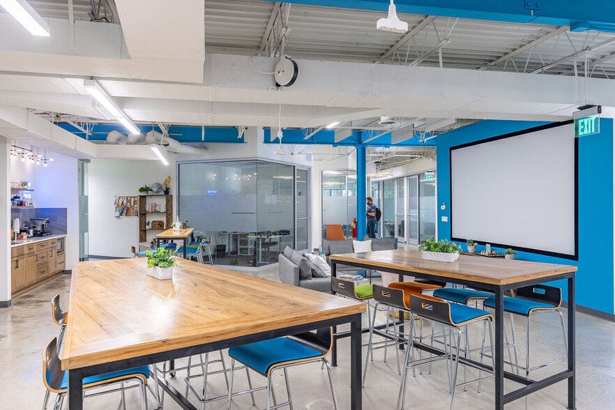 More Photos Of 2430 Herodian Way SE, Smyrna Coworking Space