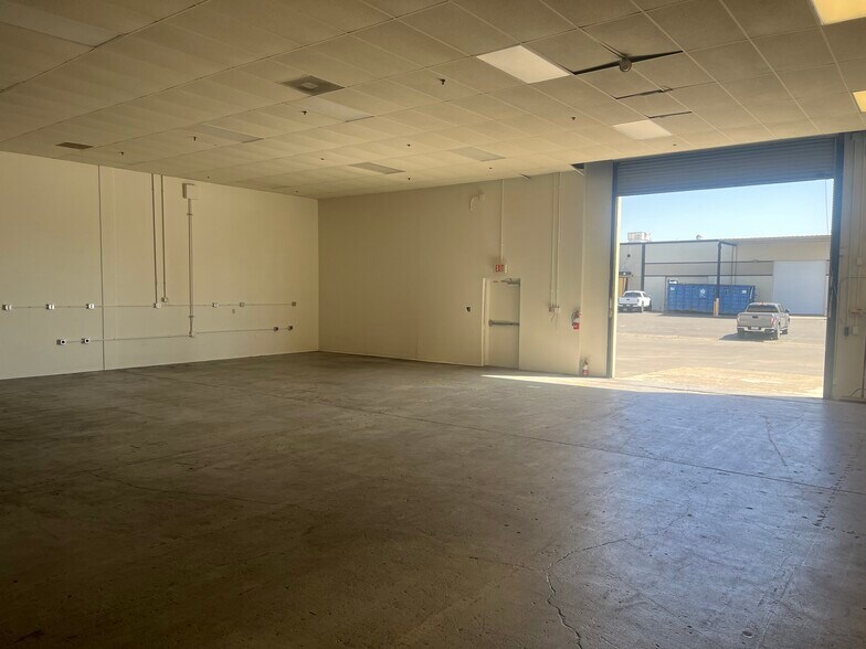 More Photos Of 11371 Pyrites Way, Rancho Cordova Warehouse For Lease