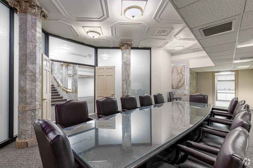 More Photos Of 1351 Main St, Springfield Office For Lease