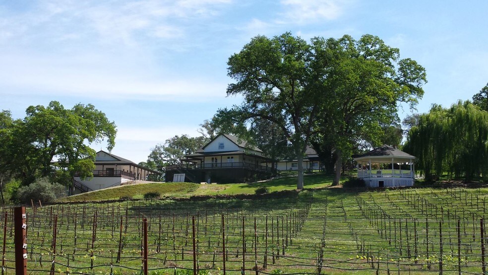 More Photos Of 3040 Ponderosa Rd, Shingle Springs Specialty For Sale