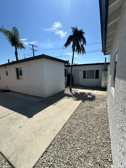 More Photos Of 1235 Clavel Ave, Ventura Apartments For Sale