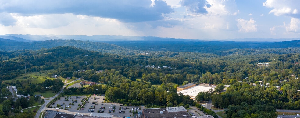 More Photos Of 128 Bingham Rd, Asheville Light Manufacturing For Lease