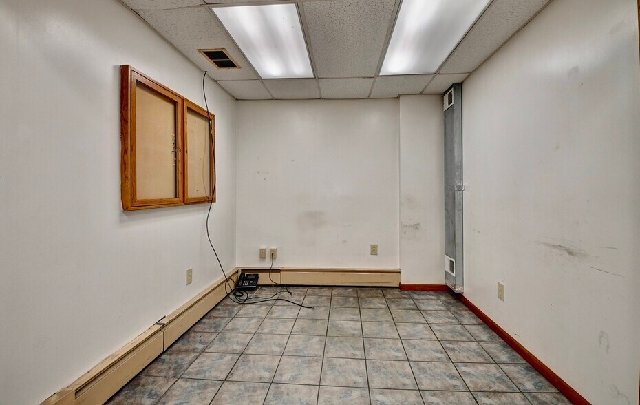 More Photos Of 96 E Miller Ave, Akron Manufacturing For Sale