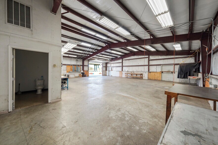 More Photos Of 9335 FM 1960, Dayton Warehouse For Sale