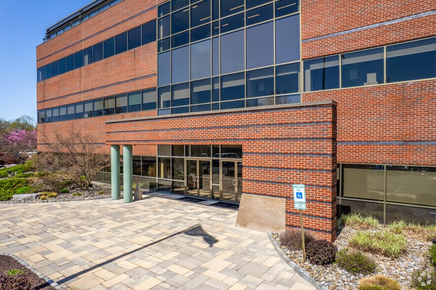 More Photos Of 100 Baltimore Dr, Wilkes Barre Office For Lease