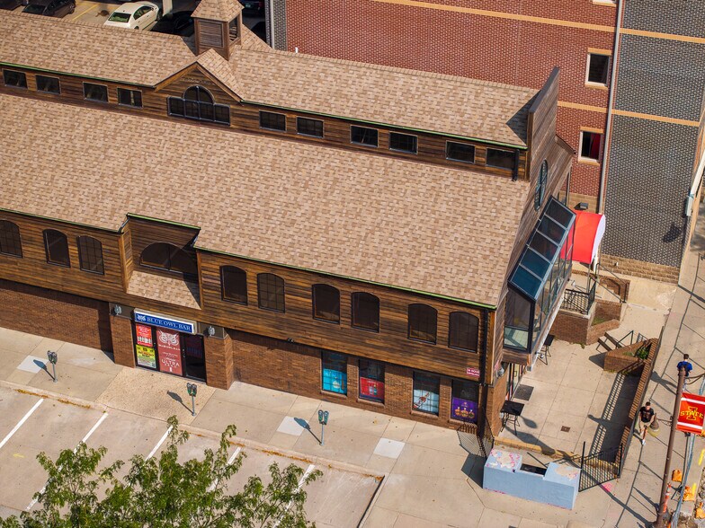 More Photos Of 223 Welch Ave, Ames Flex For Lease