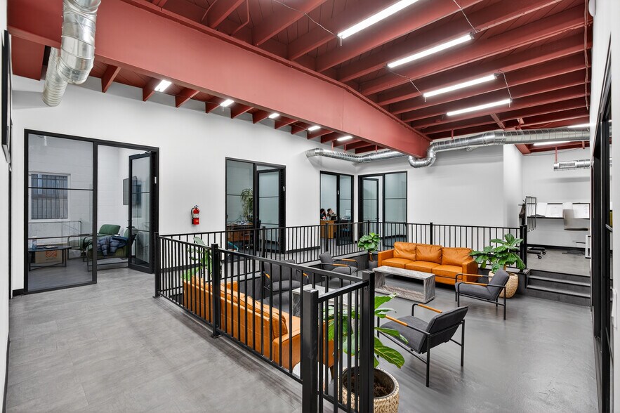 More Photos Of 7225 Fulton Ave, North Hollywood Warehouse For Sale
