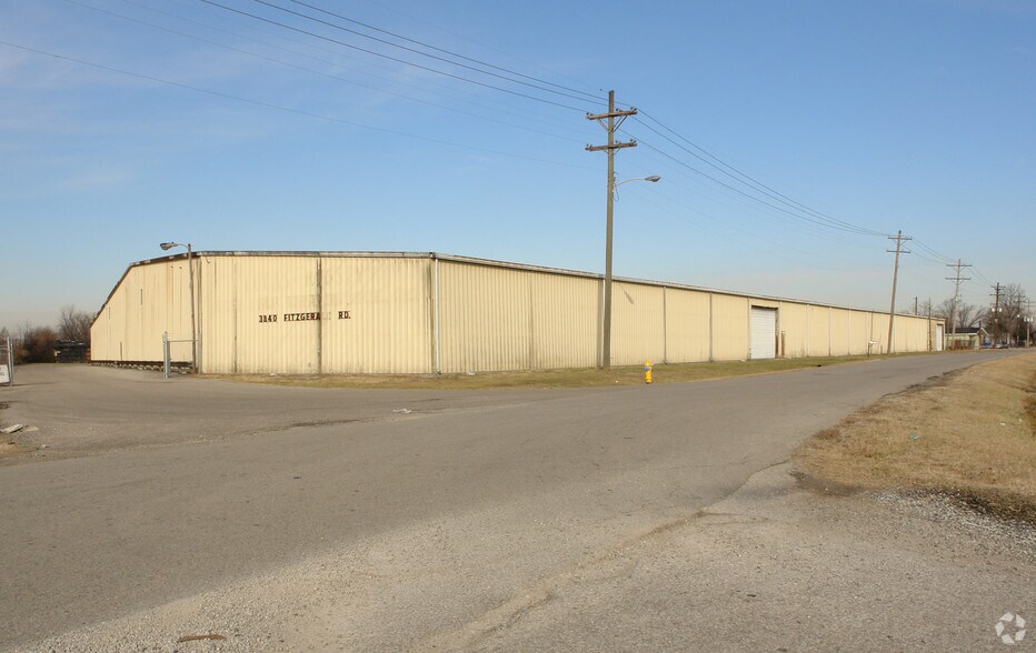 More Photos Of 3840 Fitzgerald Rd, Louisville Warehouse For Lease