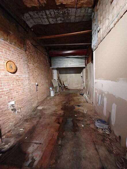 More Photos Of 2028 Second Ave, New York Apartments For Lease