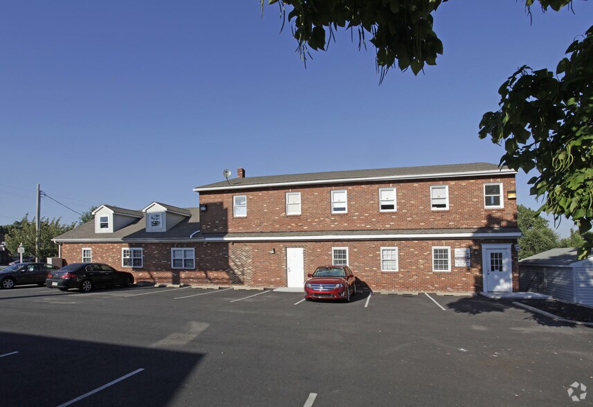 More Photos Of 706 Philadelphia Pike, Wilmington Office For Lease