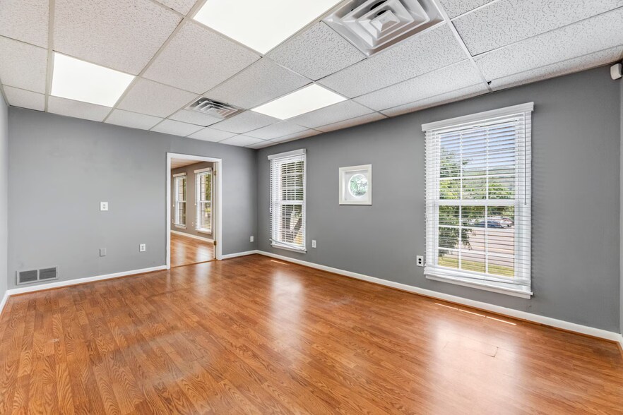 More Photos Of 330 Milltown Rd, East Brunswick Office For Sale