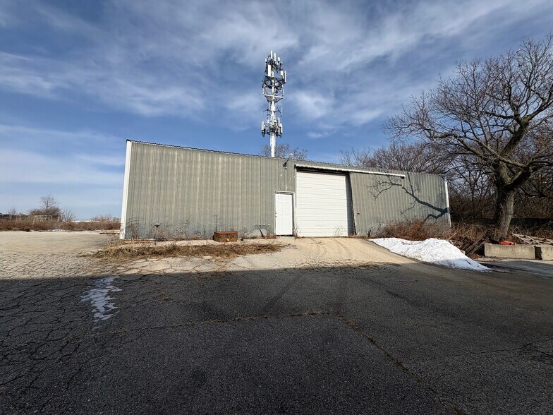 More Photos Of 12608 W 159th St, Homer Glen Freestanding For Sale