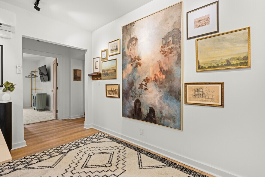 More Photos Of 9-13 Broadway St, Asheville Storefront Retail Office For Sale