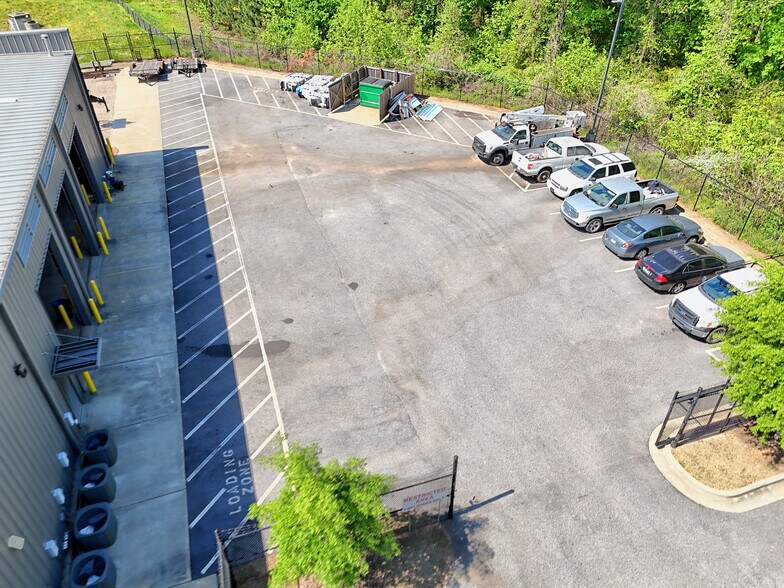 More Photos Of 241 Collins Industrial Blvd, Athens Light Distribution For Sale