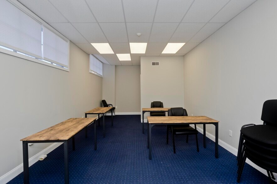 More Photos Of 16 Shaker Rd, East Longmeadow General Retail For Sale