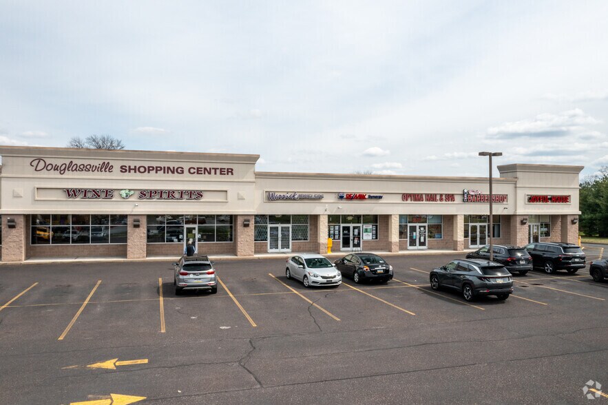 More Photos Of 180 Old Swede Hwy, Douglassville Freestanding For Lease