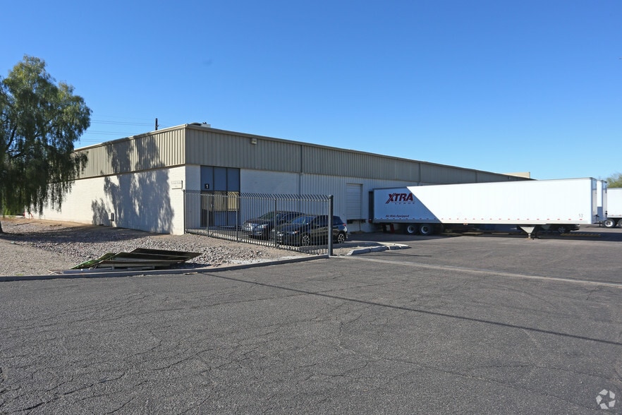 More Photos Of 3230 E Roeser Rd, Phoenix Unknown For Lease