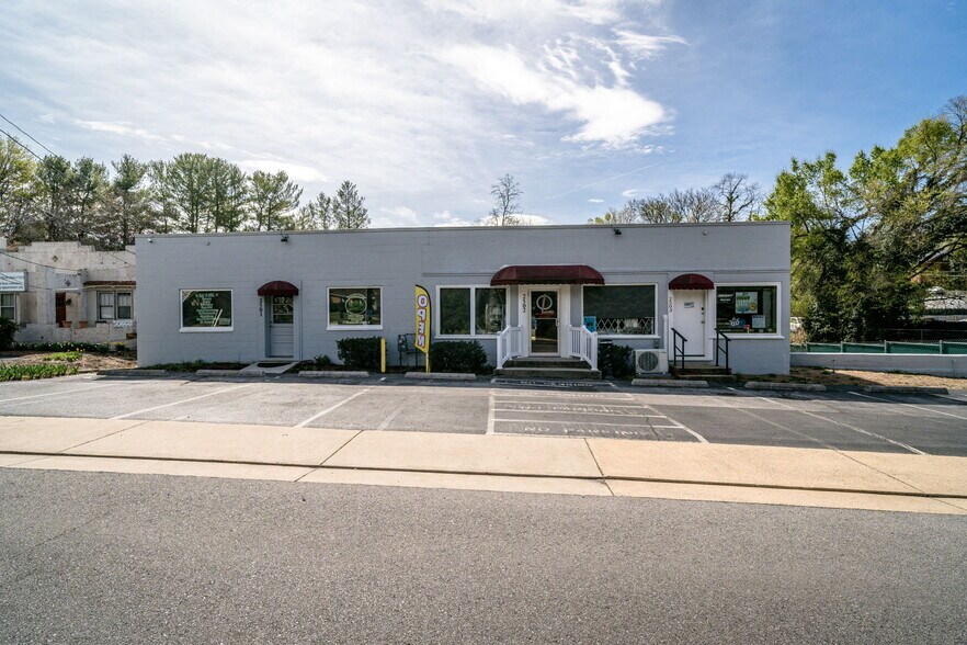 More Photos Of 2501 N Augusta St, Staunton General Retail For Sale
