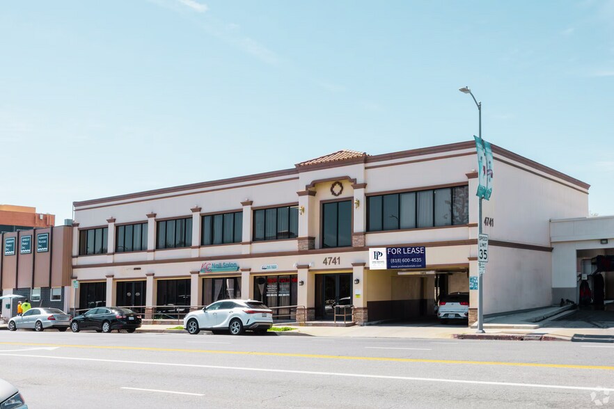 More Photos Of 4741 Laurel Canyon Blvd, Studio City Office For Lease