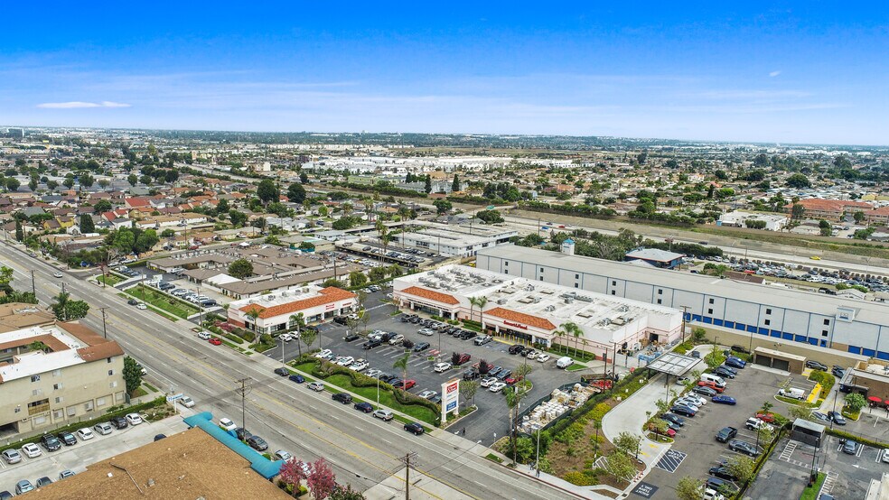 More Photos Of 21600-21602 S Vermont Ave, Torrance Unknown For Lease