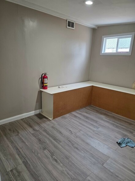More Photos Of 1 Camac Ave, Mays Landing Freestanding For Sale