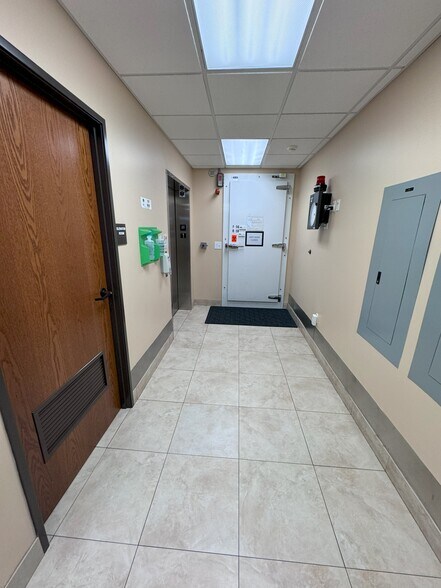 More Photos Of 1068 Broadway, El Cajon Medical For Sale