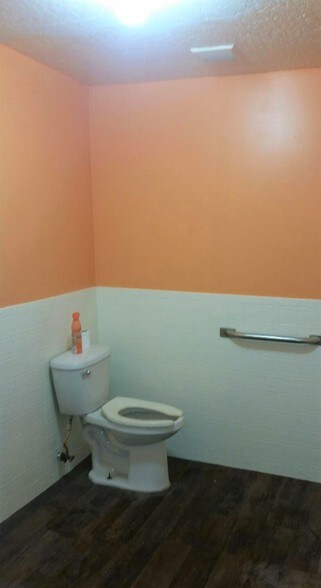 More Photos Of 2625 N Courtenay Pky, Merritt Island Freestanding For Lease