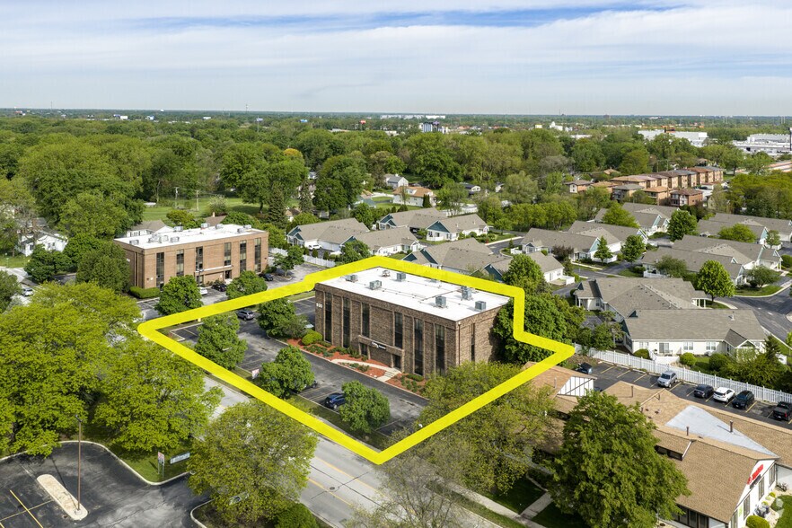 More Photos Of 930 W 175th St, Homewood Office For Sale