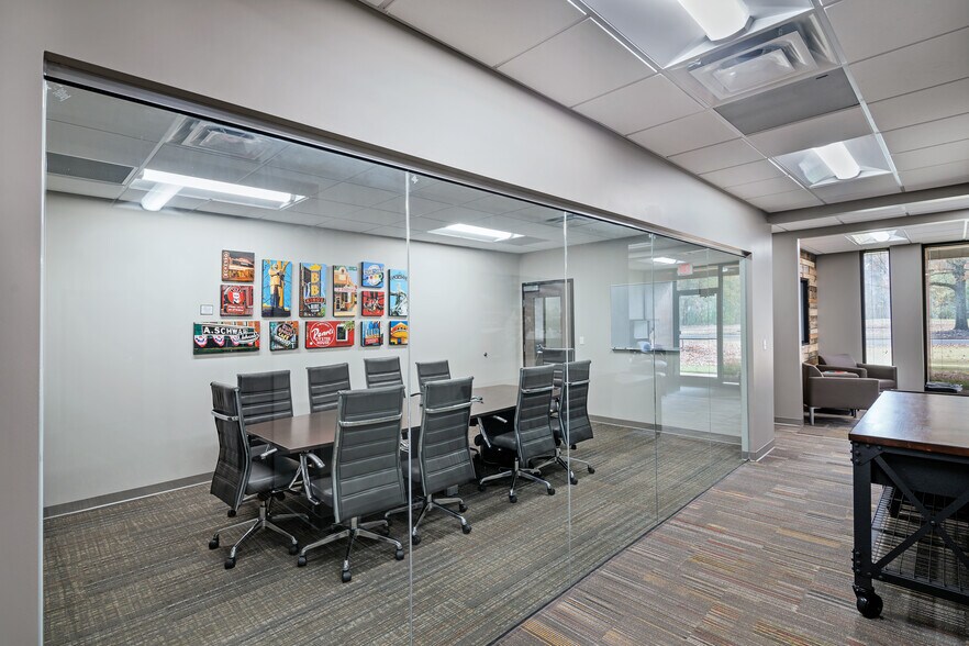 More Photos Of , Memphis Office For Sale