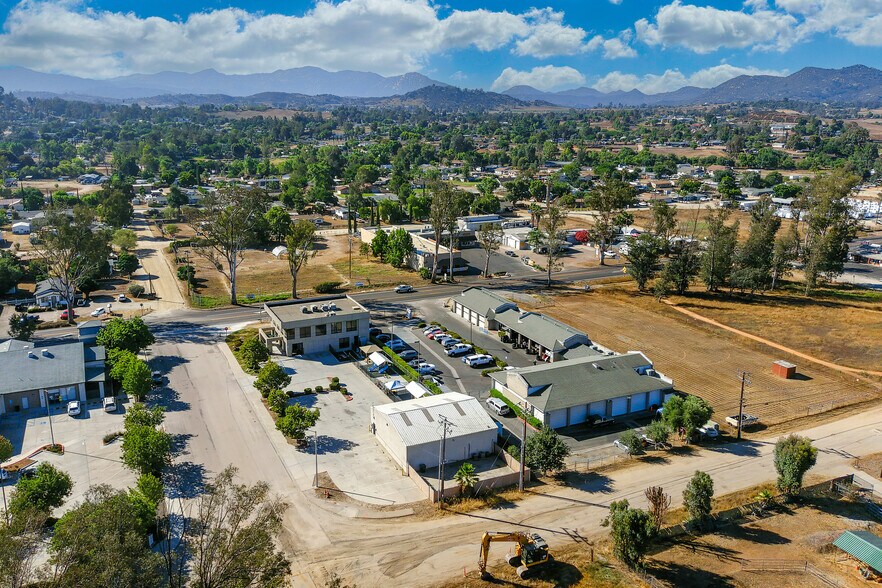 More Photos Of 2291 Main St, Ramona Office For Sale