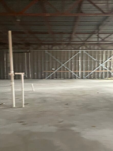 More Photos Of 1950 Bishop Madison Ln, Charlotte Office For Sale