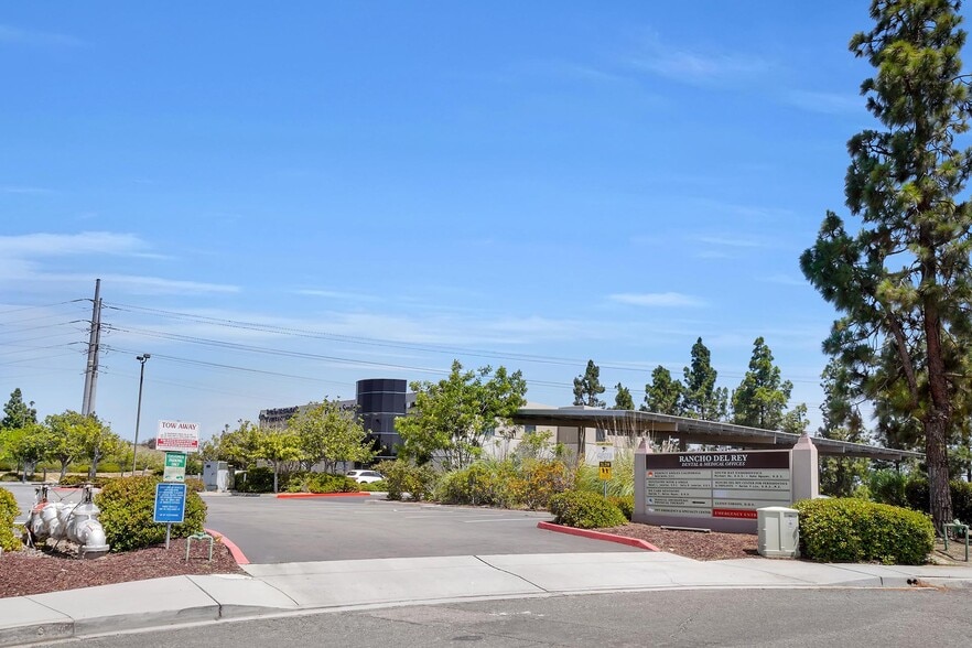 More Photos Of 1040 Tierra Del Rey, Chula Vista Unknown For Lease