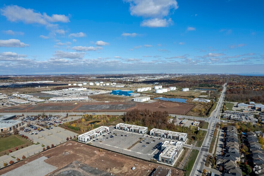 More Photos Of 3485 Rebecca St, Oakville General Retail For Lease