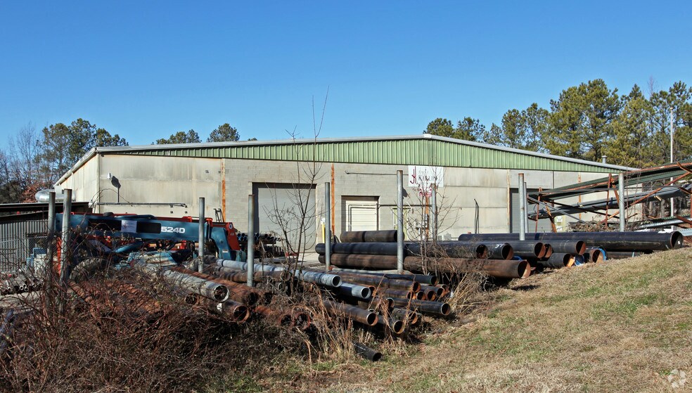 More Photos Of 5832 Lease Ln, Raleigh Manufacturing For Sale