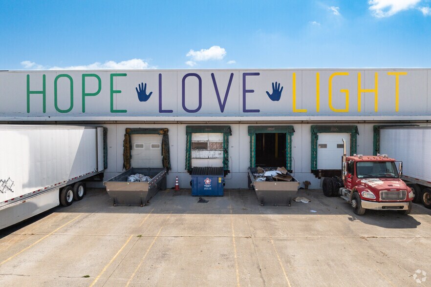 More Photos Of 50 Greenhill Rd, Eldorado Warehouse For Lease