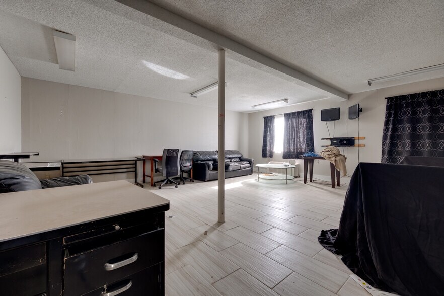 More Photos Of 2915 E Interstate 40, Amarillo Hotel For Sale