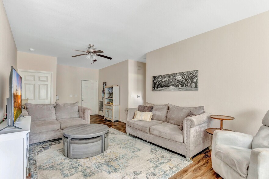 More Photos Of 24334 FM 2090 Rd, Splendora Office Residential For Sale